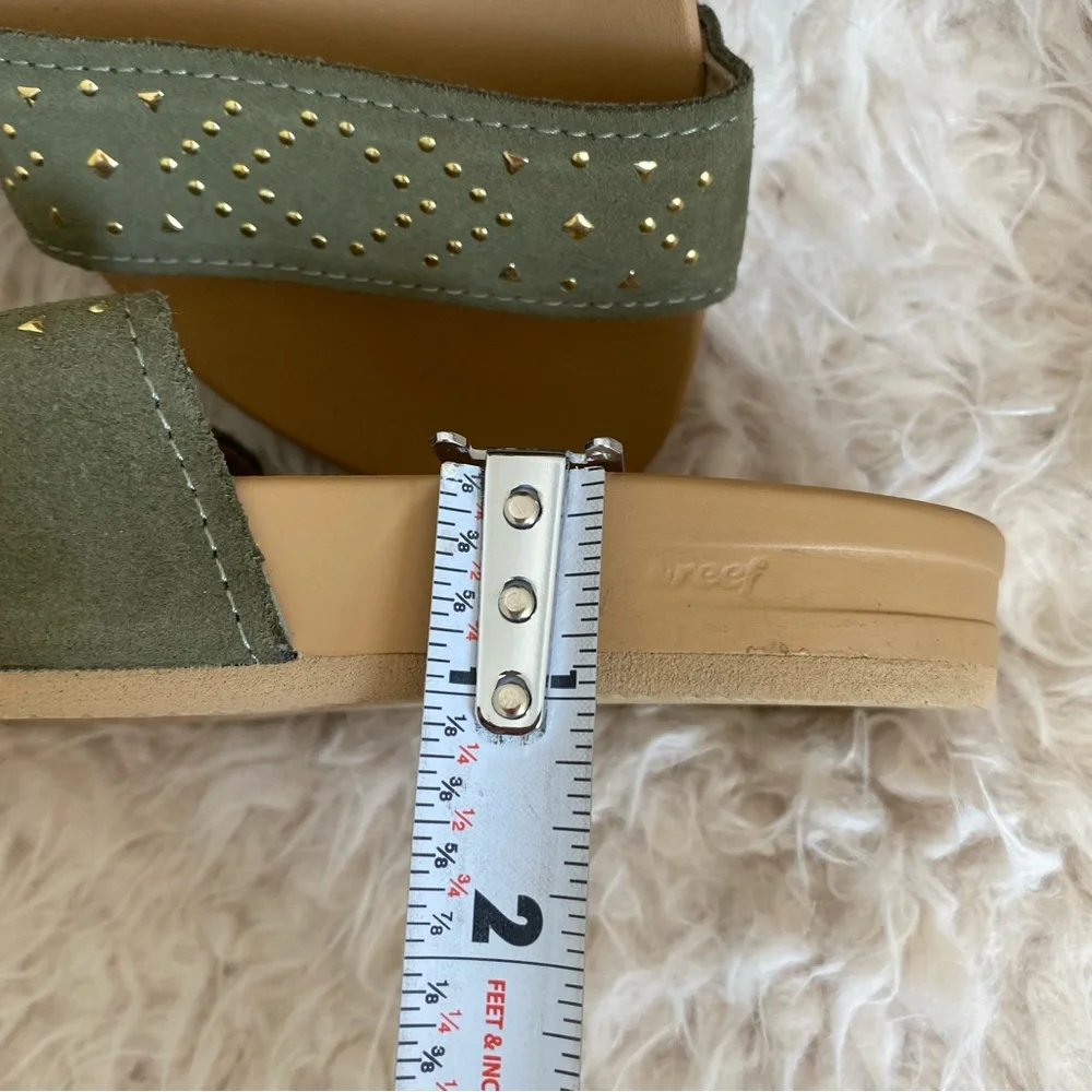 NWOT REEF Cushion Vista Studded Slide Sandals Olive Green Gold Studs Size 7 - Picture 6 of 9